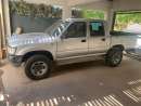 haz click para ver mas detalles de  Toyota hilux d/c 4x 4 motor 3.0 2004 