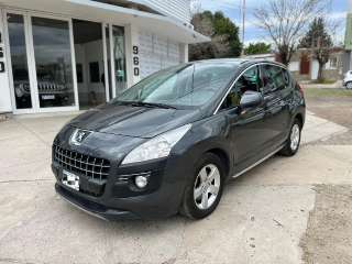 Peugeot 3008 Premium MT 2011